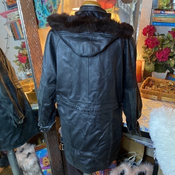 🌷Village du Cuir🌷 Vintage Black Leather Coat With Brown Faux Fur Trim Hood - Picture 7 of 13